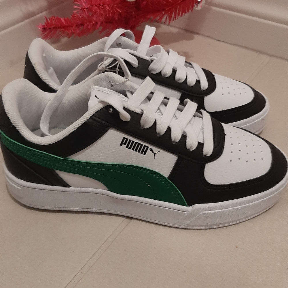 Boys Puma Sneakers